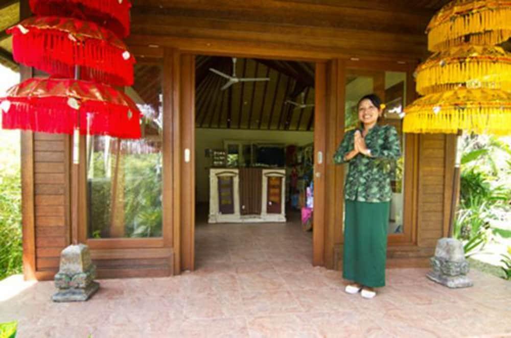 Alam Sari Keliki Resort & Spa Тегалаланг Екстериор снимка