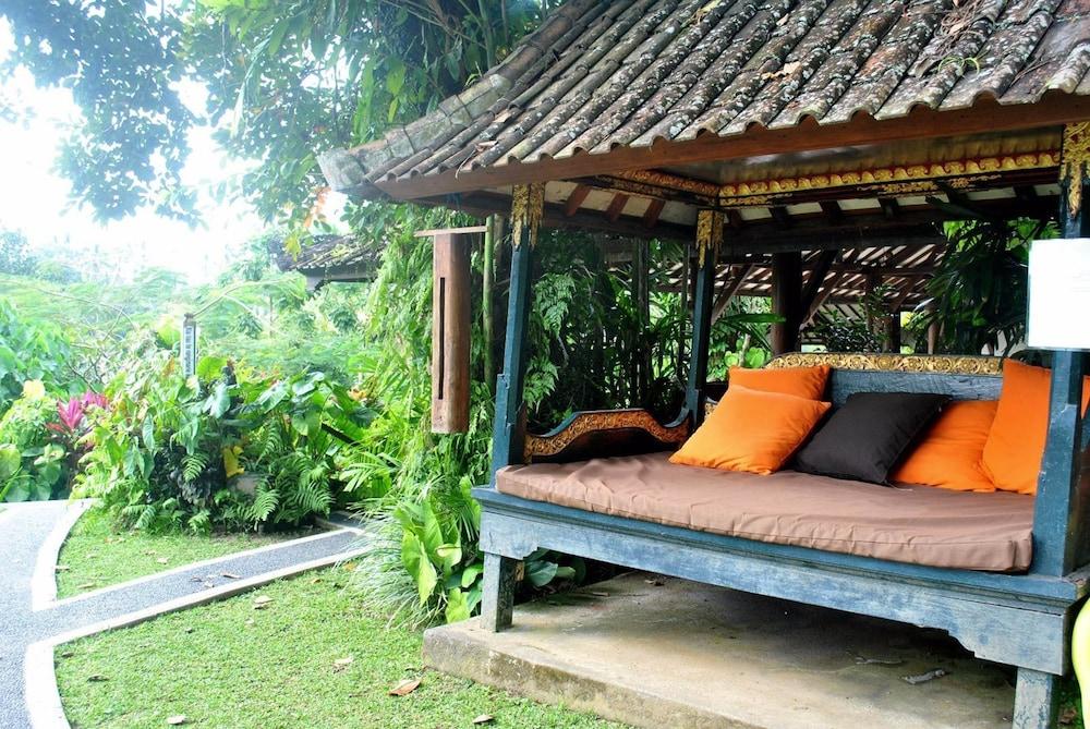 Alam Sari Keliki Resort & Spa Тегалаланг Екстериор снимка