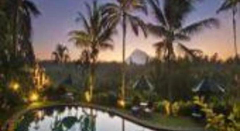 Alam Sari Keliki Resort & Spa Тегалаланг Екстериор снимка